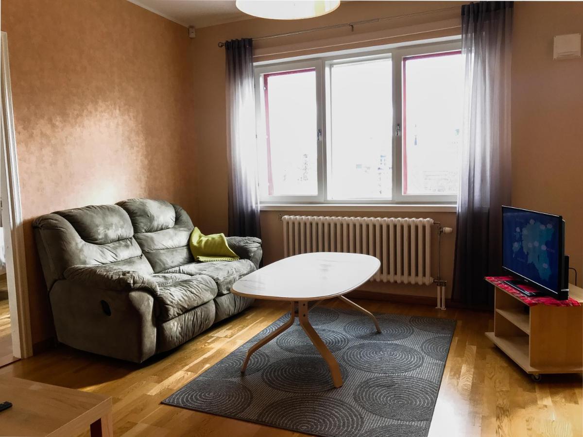 Large, Comfortable, Quiet - Luxury Apartment Minutes From Old Town Таллин Экстерьер фото